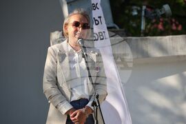 Бургас - „Шофирай със сърце и разум" - изложба - Десислава Малчева