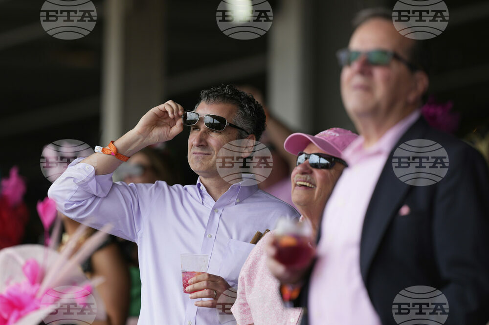 Kentucky Oaks Horse Racing