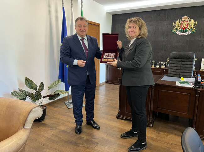 Наталия Киселова в Плиска: Годишнината от покръстването на българския народ е сериозен повод за размисъл, тъй като цар Борис-Михаил взема решение, което променя хода на историята за България като държава