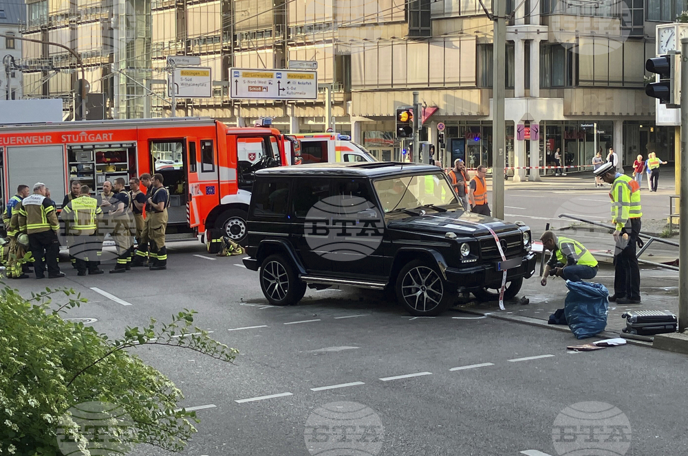 Няма улики за терористично нападение в Щутгарт, където автомобил рани най-малко осем души на трамвайна спирка, обяви полицията
