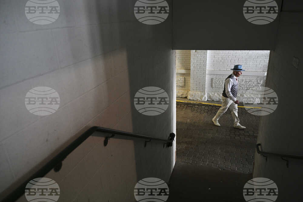 Kentucky Oaks Horse Racing