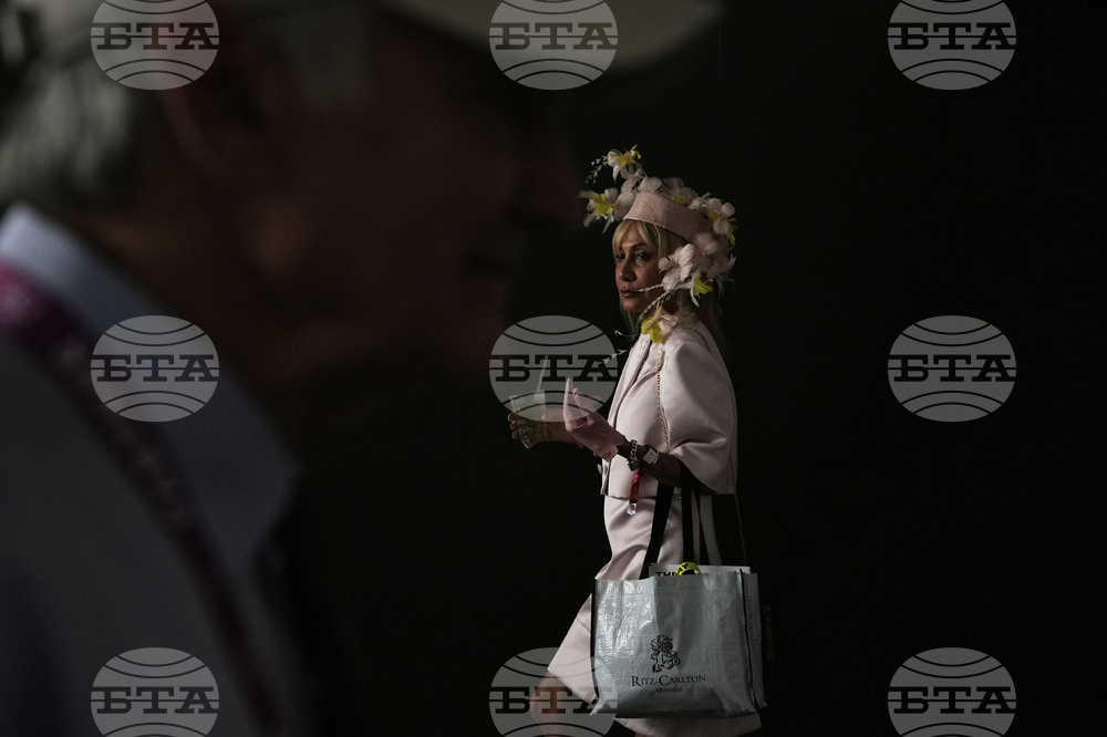 Kentucky Oaks Horse Racing