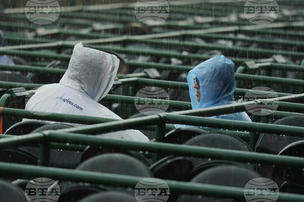 Kentucky Oaks Horse Racing