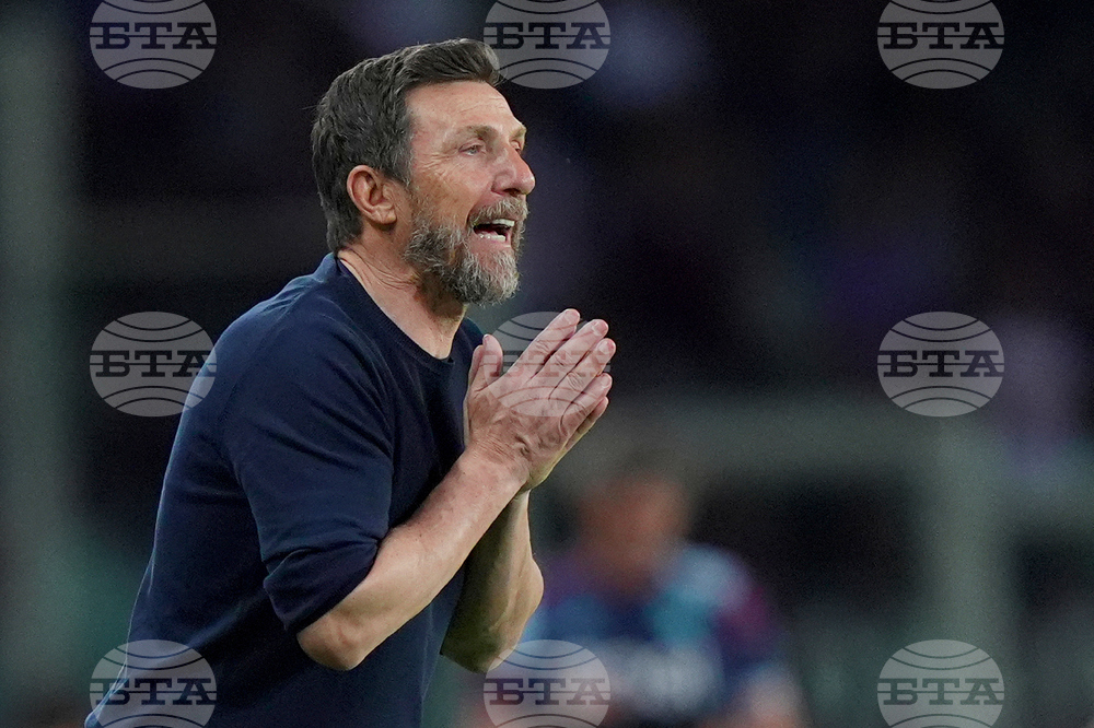 Смяната на треньори във футболното първенство на Италия продължава, след като Пиза и Лече назначиха нови специалисти