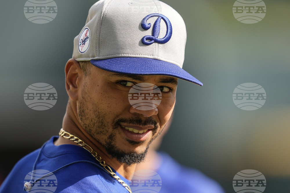 Dodgers Braves Baseball