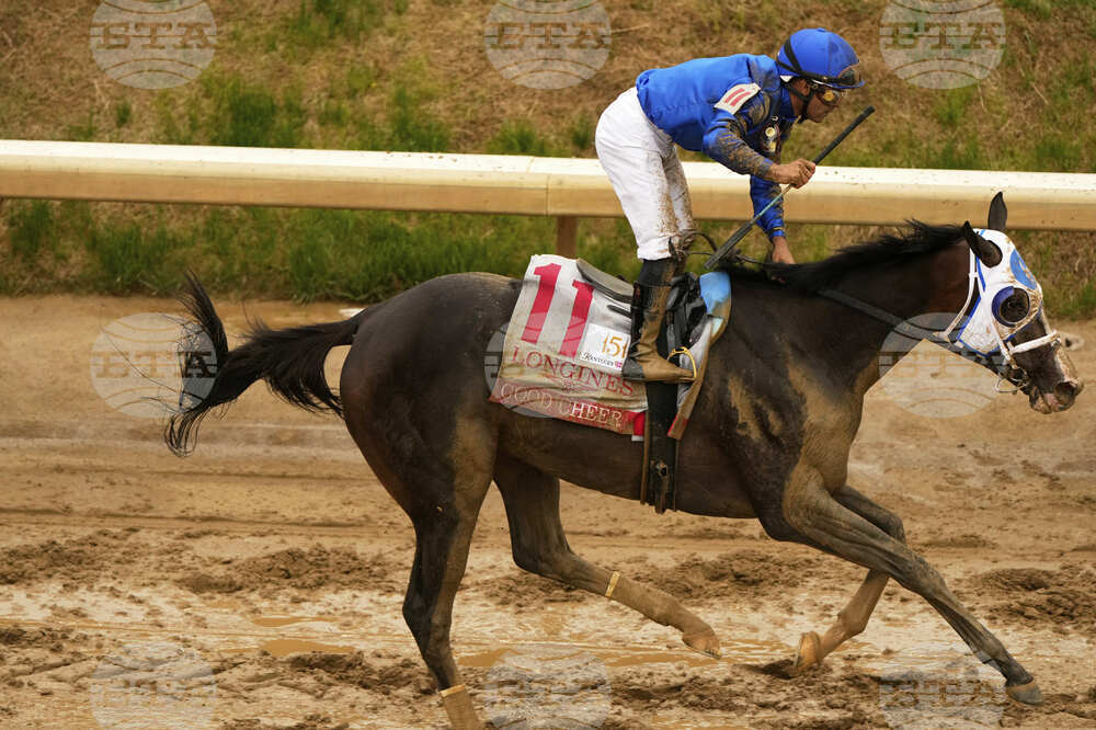 Kentucky Oaks Horse Racing