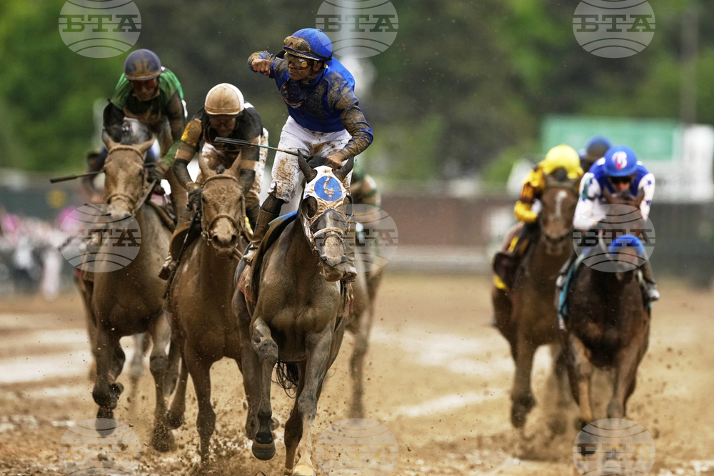 Kentucky Oaks Horse Racing