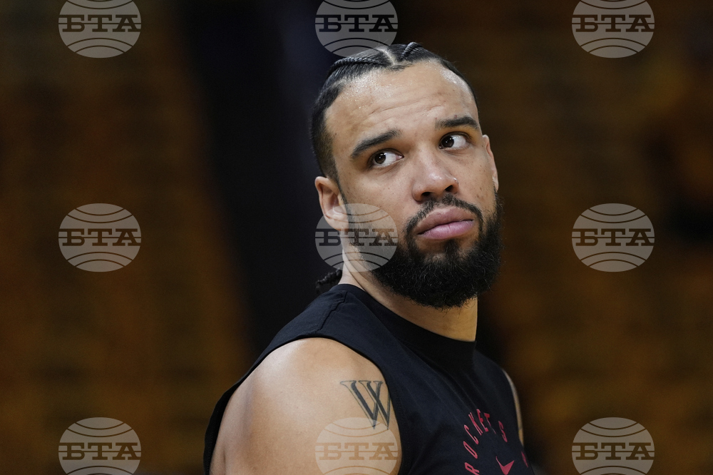 Rockets Warriors Basketball