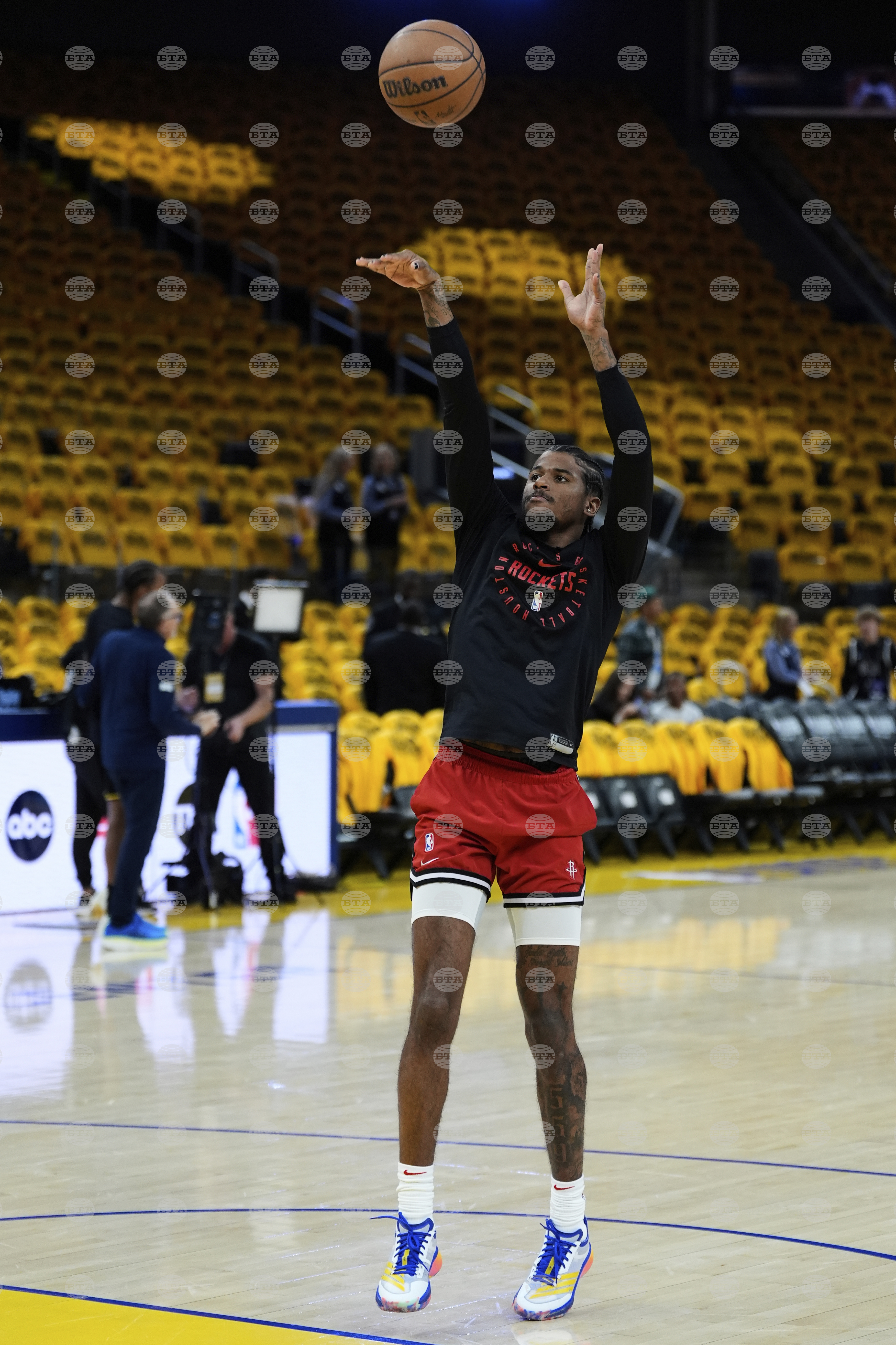 Rockets Warriors Basketball