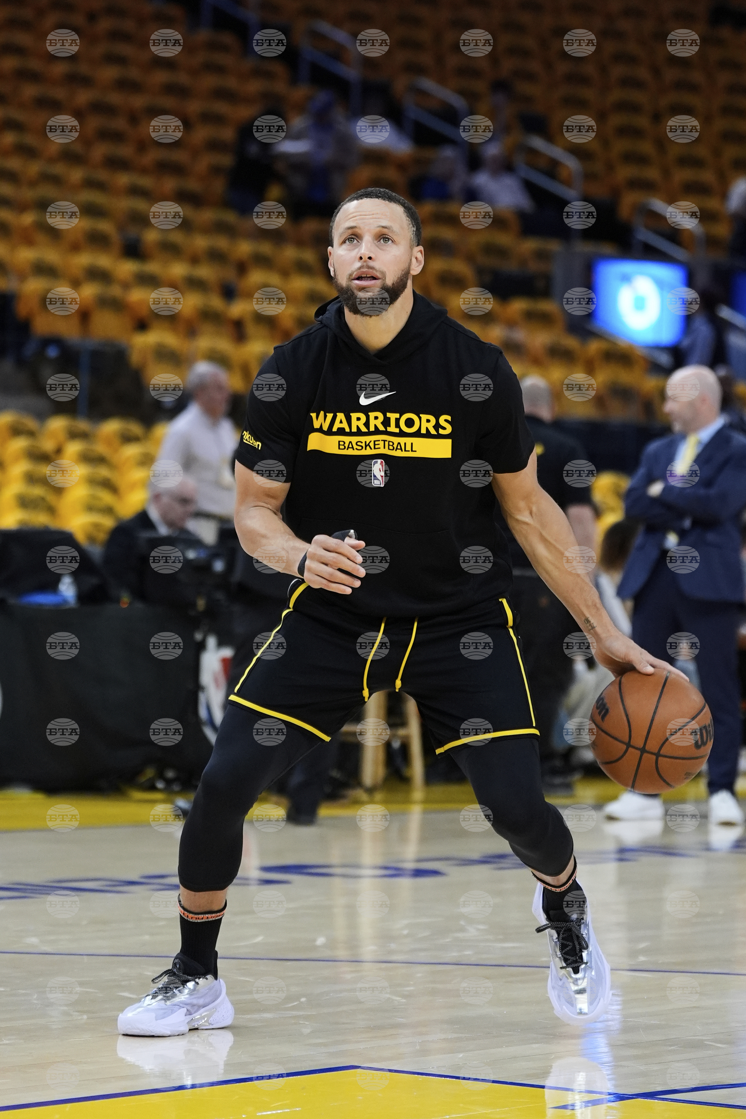 Rockets Warriors Basketball