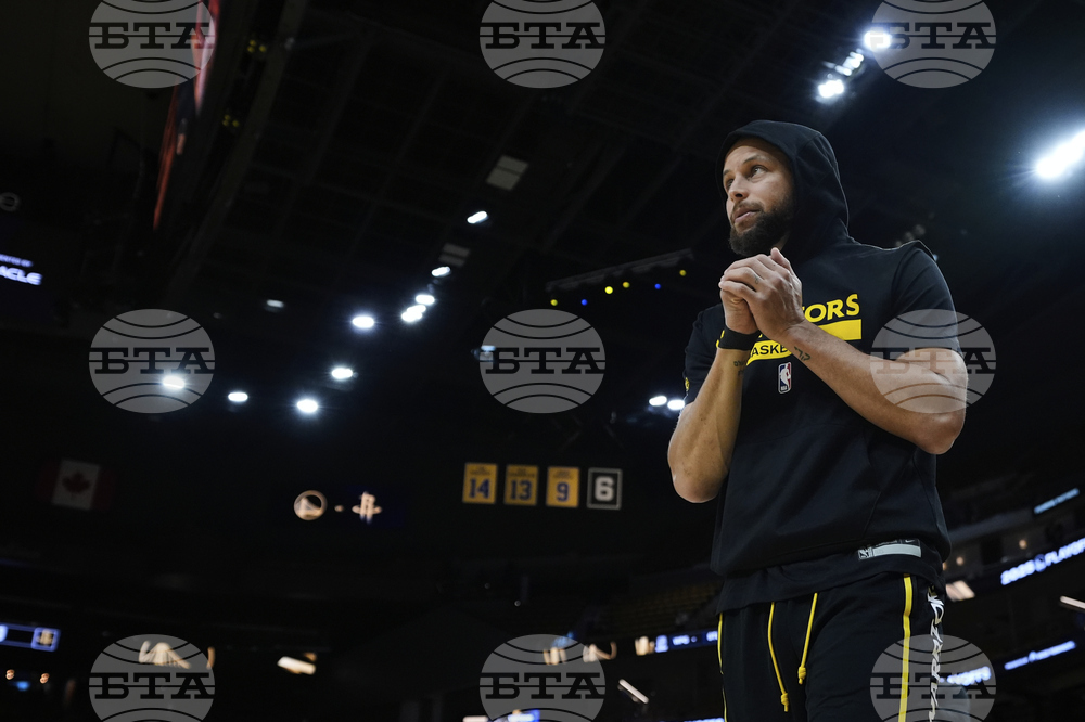 Rockets Warriors Basketball