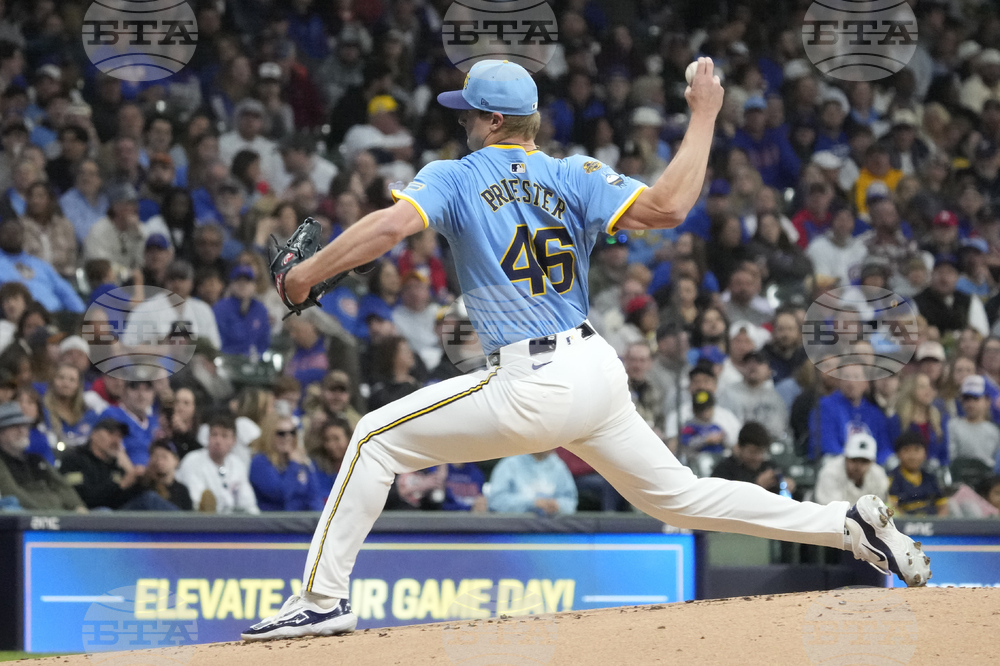 Cubs Brewers Baseball