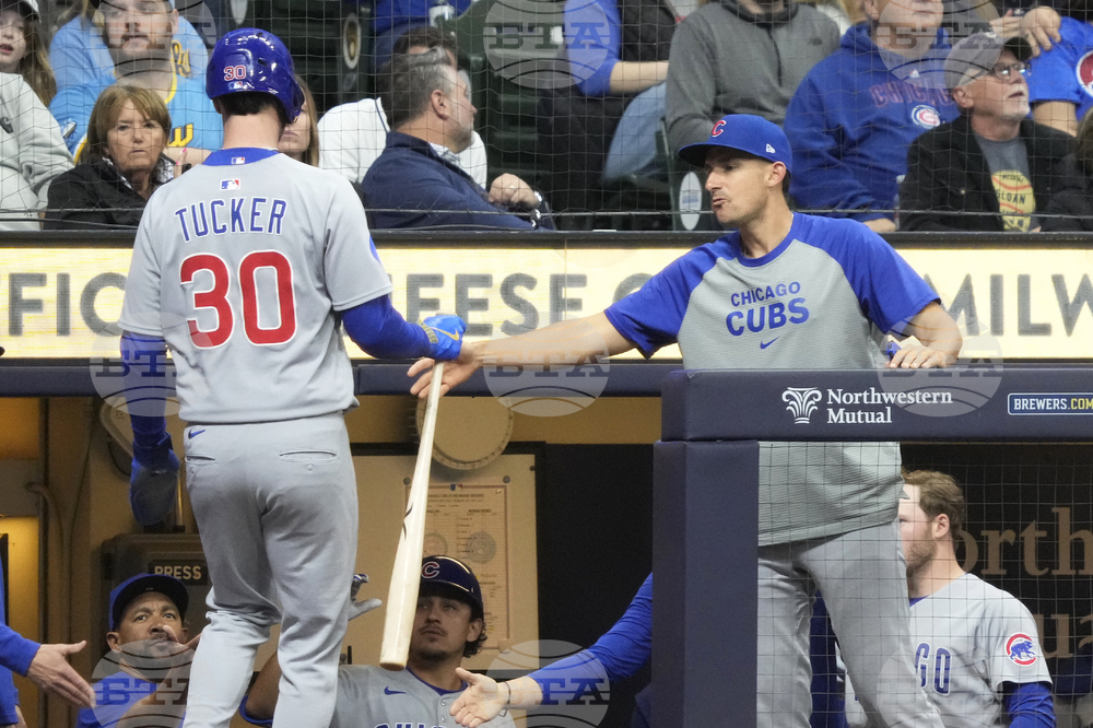 Cubs Brewers Baseball