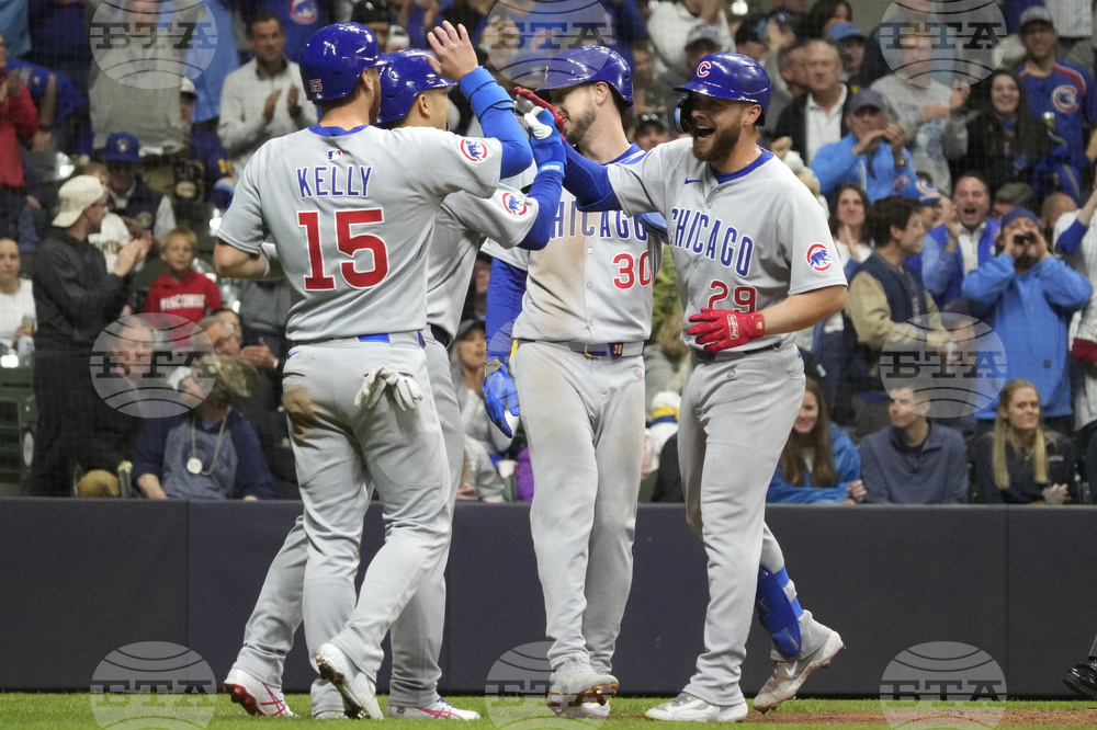 Cubs Brewers Baseball