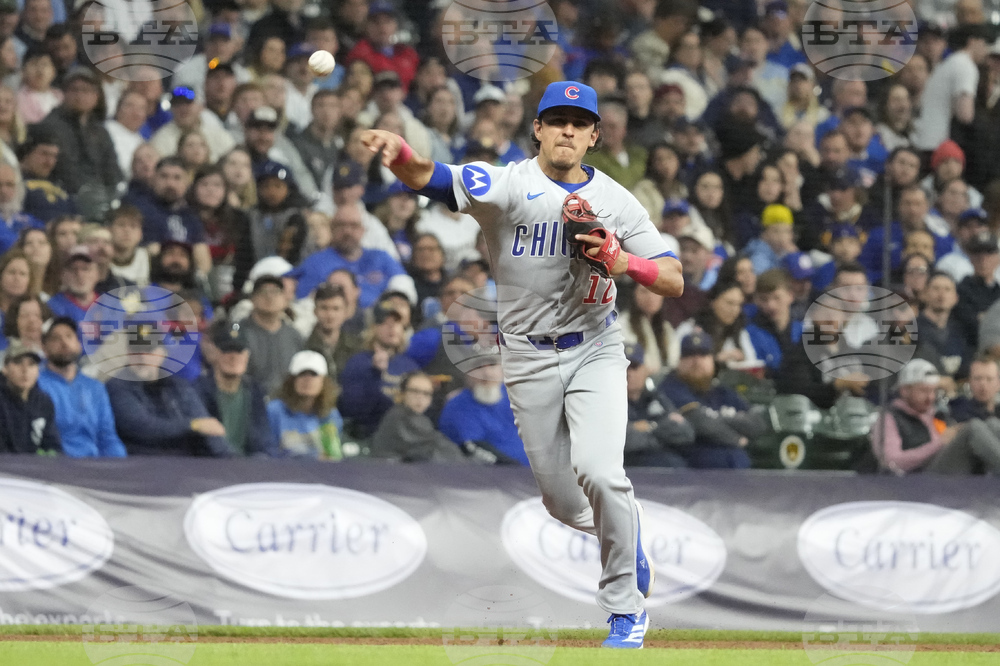 Cubs Brewers Baseball