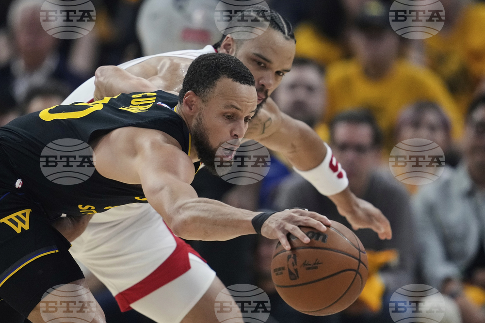 Rockets Warriors Basketball
