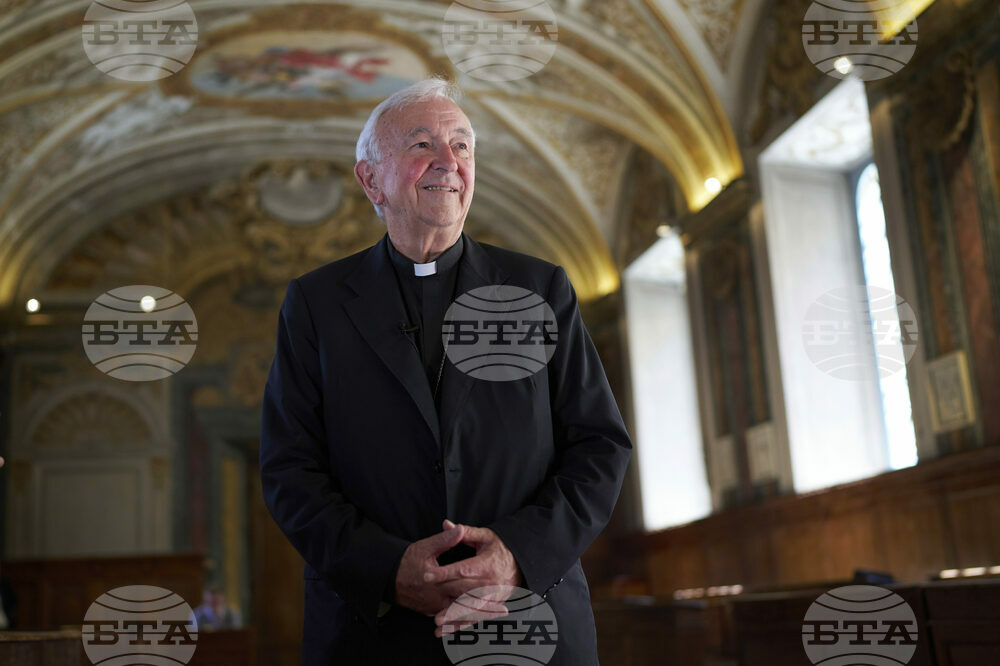 Vatican-Conclave-Lobby
