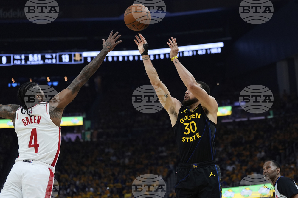 Rockets Warriors Basketball