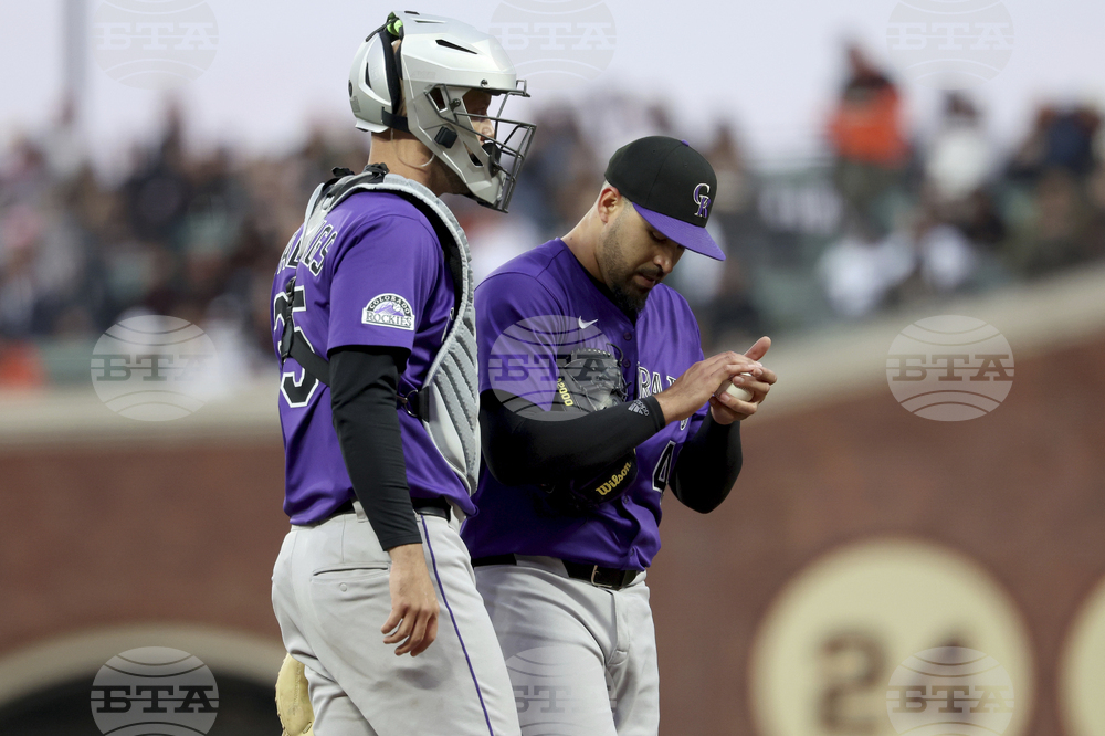 Rockies Giants Baseball