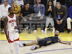 APTOPIX Rockets Warriors Basketball