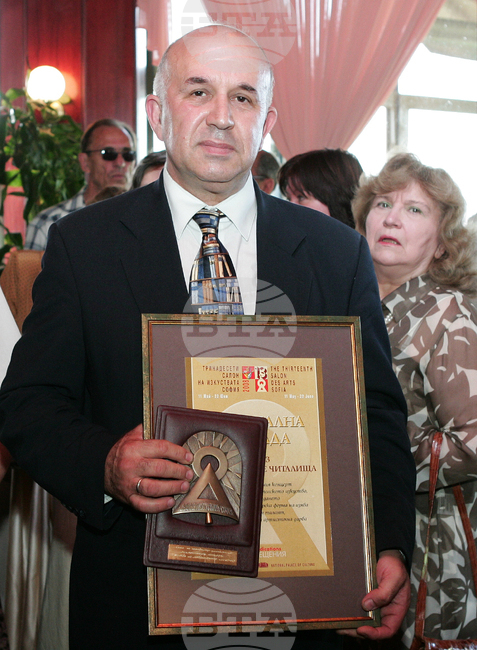 Проф. Стоян Денчев