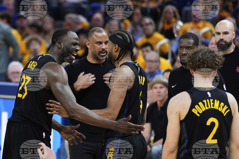 Rockets Warriors Basketball