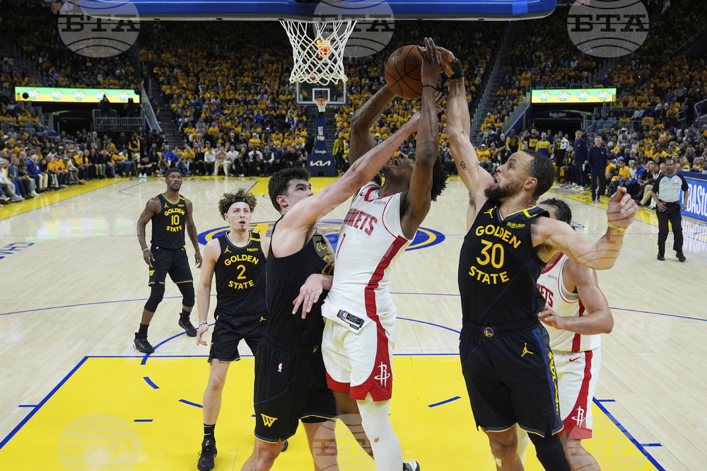 Rockets Warriors Basketball