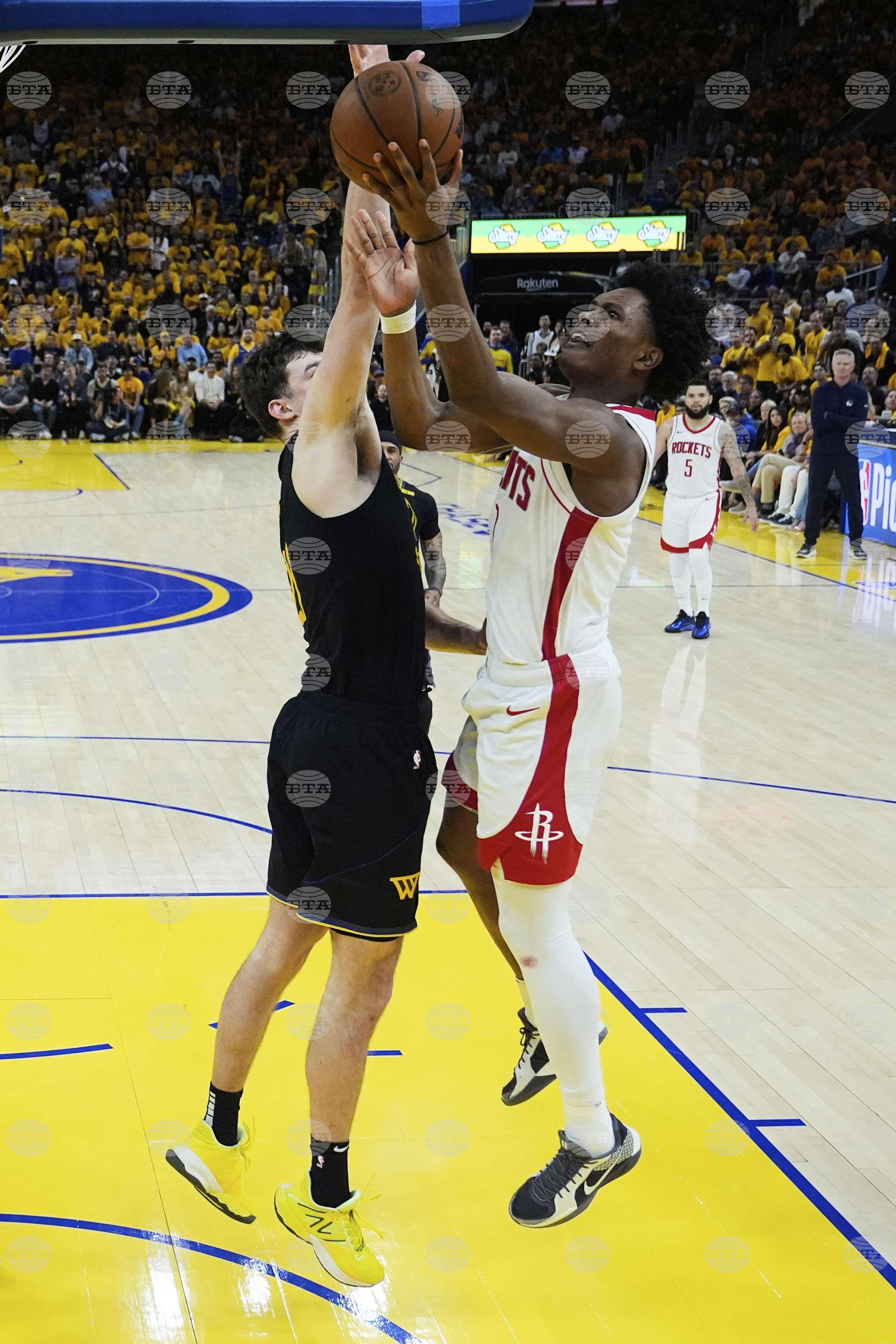 Rockets Warriors Basketball