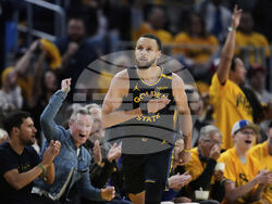 Rockets Warriors Basketball