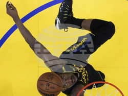 Rockets Warriors Basketball