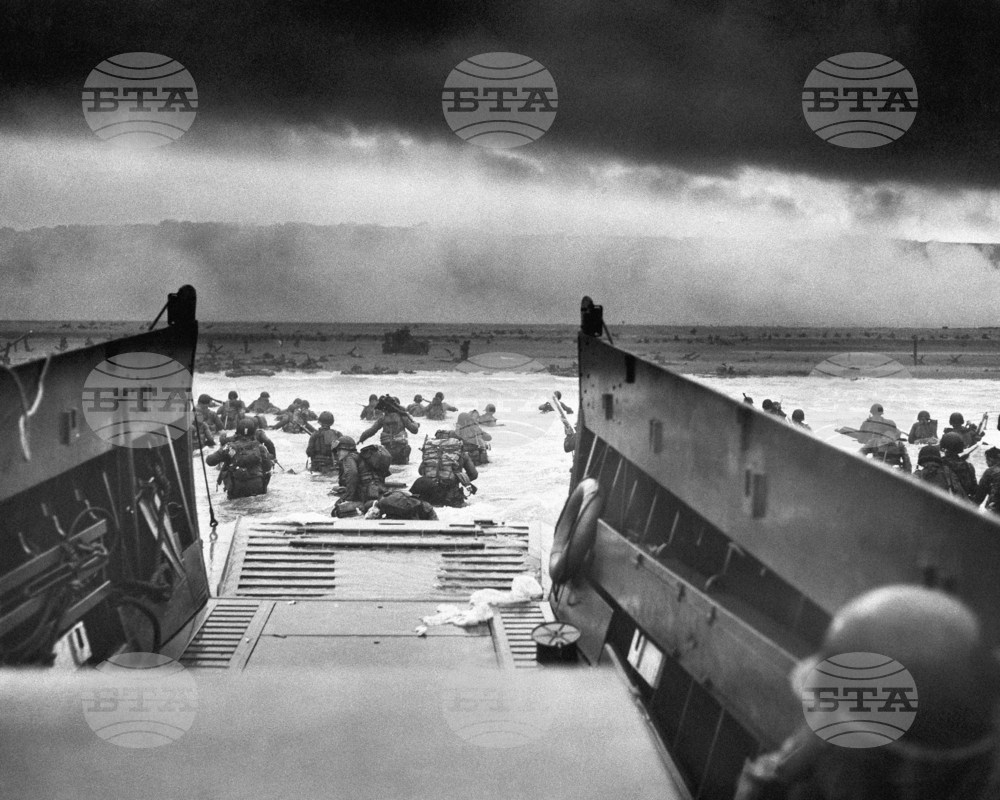 Europe-US-V-E-Day