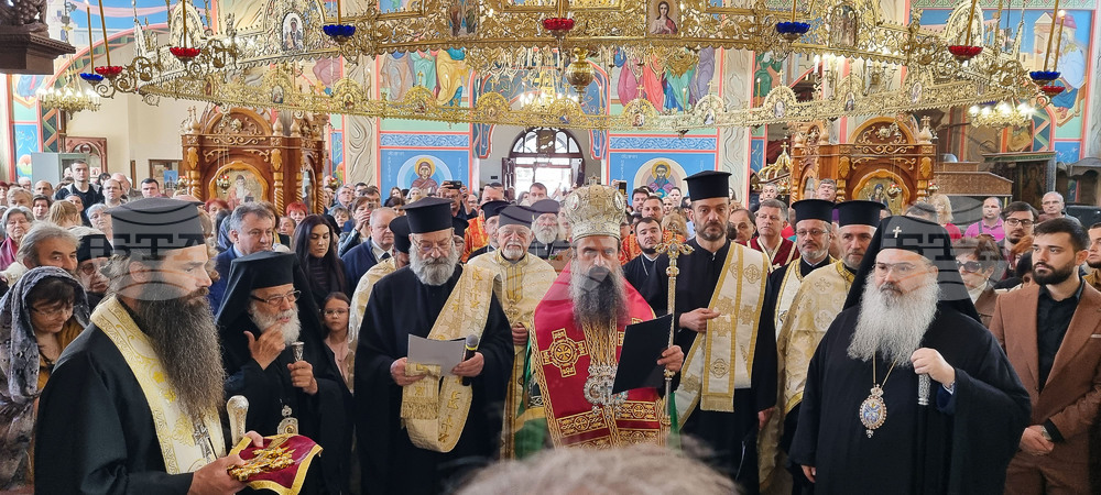 Шумен - патриарх Даниил - молебен