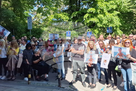 Пловдив - протест - дете - клиника