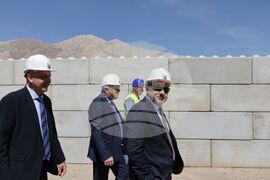 Проект за рециклиране на строителни отпадъци - откриване