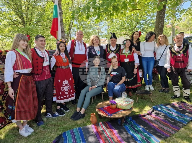 Село Средногорово - фолклорен събор