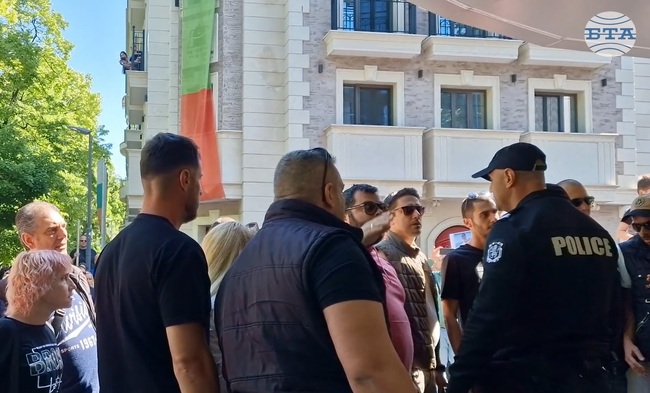 Ефективни присъди и законови промени поискаха протестиращи след смъртта на 6-годишно дете в Пловдив