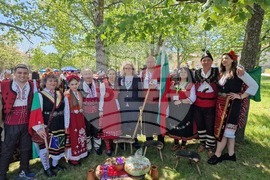 Село Средногорово - фолклорен събор