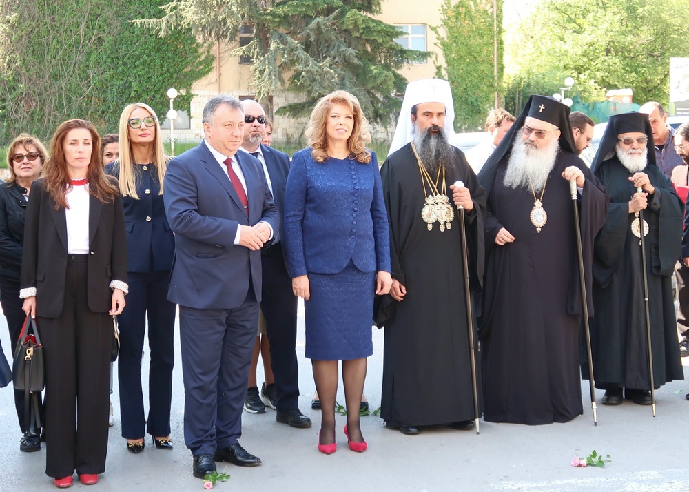 Вицепрезидентът: С покръстването и утвърждаването на писменост и език България ражда нова християнска цивилизация – славянската