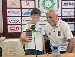 Сандански - Христо Стоичков - пресконференция