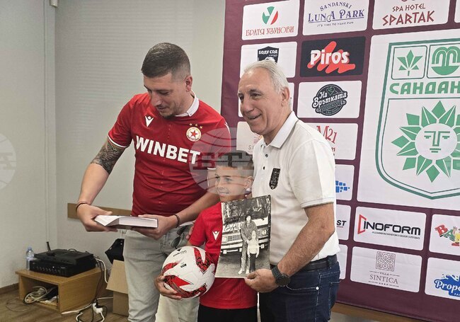 Христо Стоичков за ЦСКА: Честит рожден ден на емблемата на българския спорт!