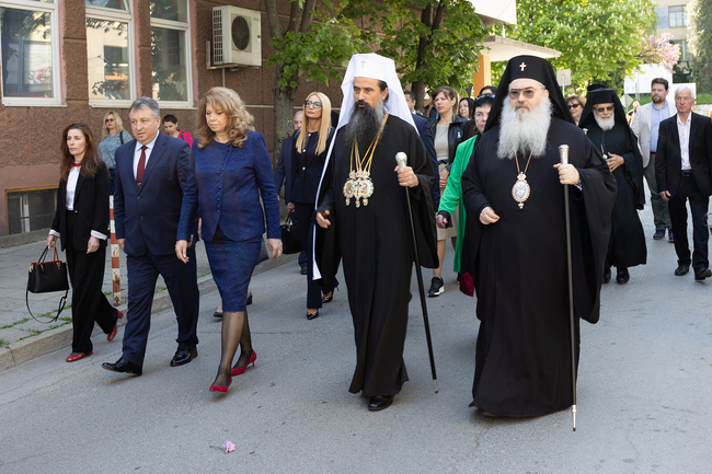 Кметът към патриарх Даниил: За Шумен е изключителна чест патриархът на българската православна църква да е с нас