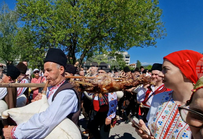 Близо 100 чевермета ще се завъртят на традиционния празник в Златоград на 1 и 2 май