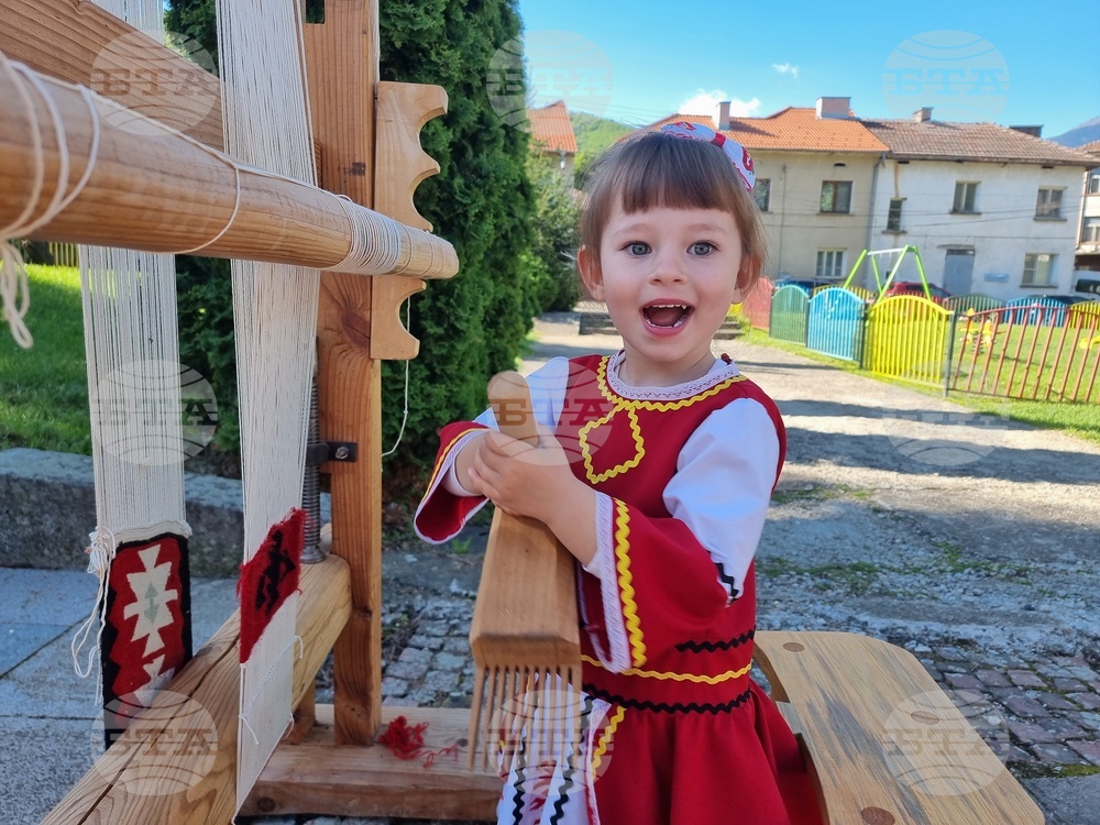 Чипровци - Фестивал на чипровския килим