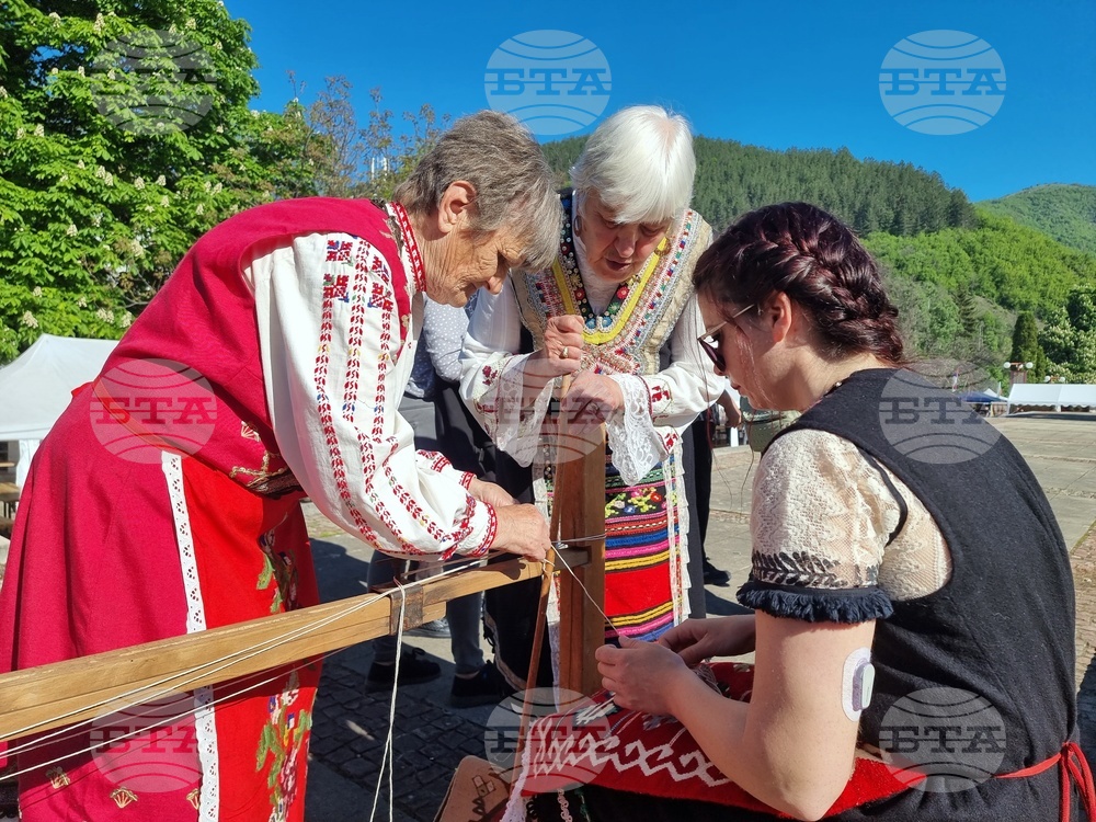 Чипровци - Фестивал на чипровския килим