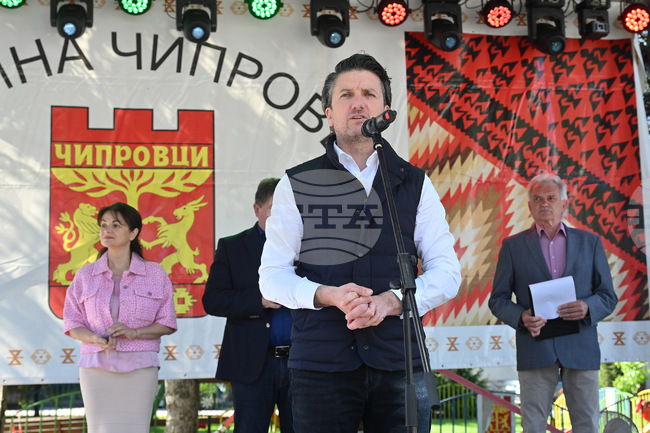 Северозападна България има всичко, за да развива туризъм, въпросът е кой и колко ще работи, за да го покаже, каза министър Боршош