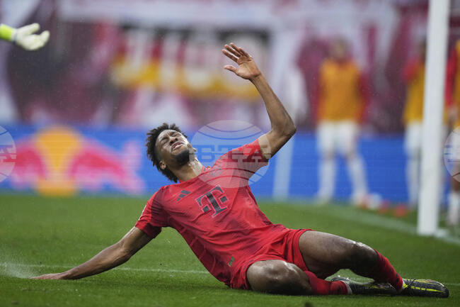 Байерн Мюнхен е променил решението си да се раздели с французина Кингсли Коман