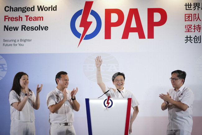 Управляващата партия в Сингапур спечели рутинна изборна победа, но тя е неочаквано голяма