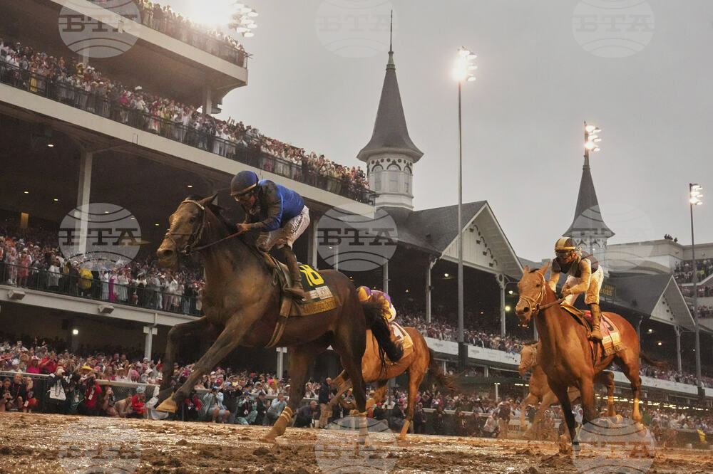 Kentucky Derby Horse Racing