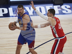 Clippers Nuggets Basketball