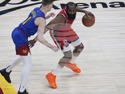 Clippers Nuggets Basketball